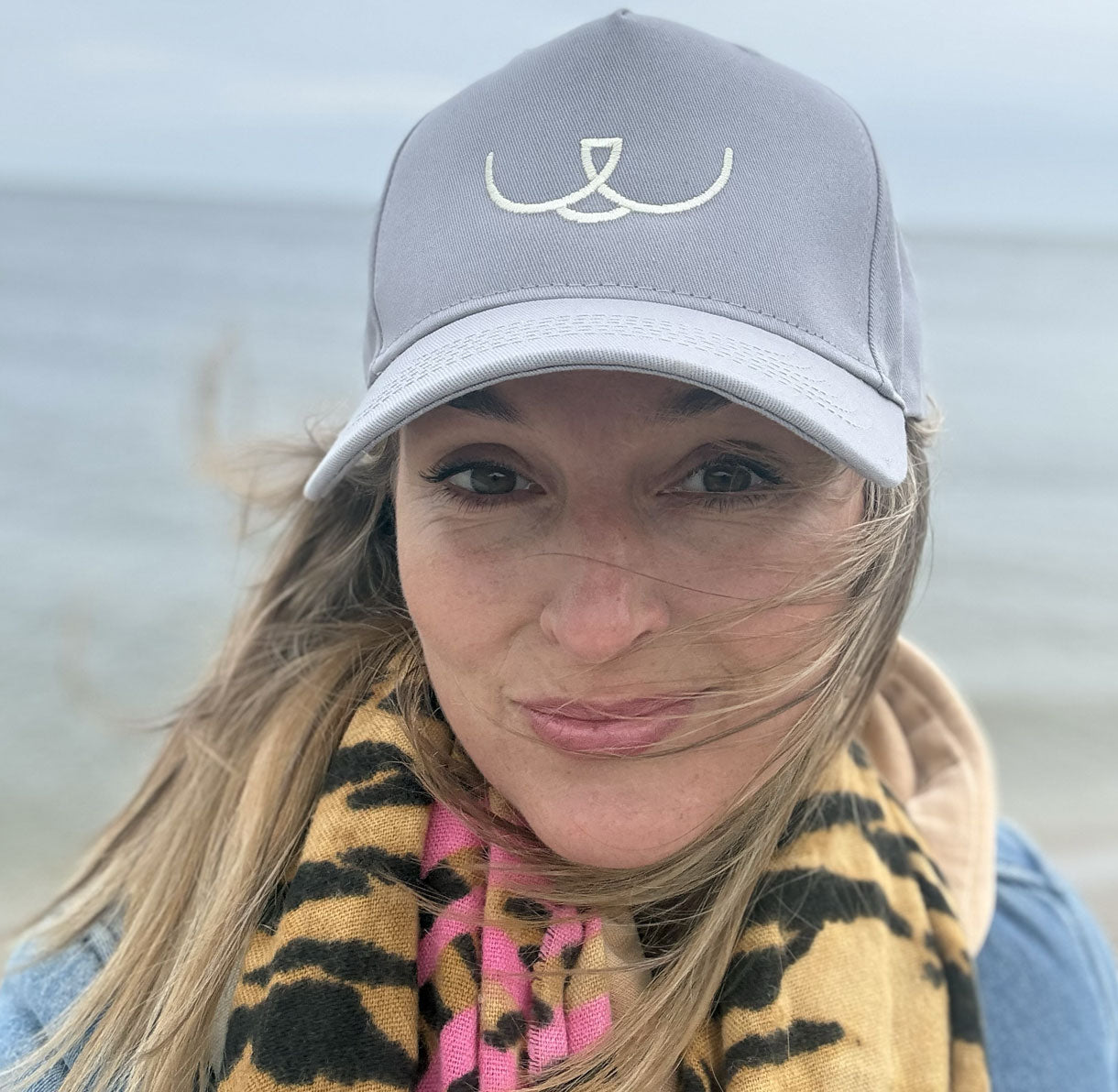 Cap Grey